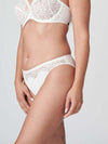 Prima Donna-Zahran-tai-mallinen-alushousu-luonnonvalkoinen-kuva sivusta.